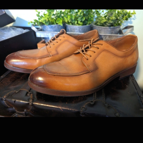 G.H. Bass & Co Men's Leather Ted Dress Shoes - Picture 3 of 7